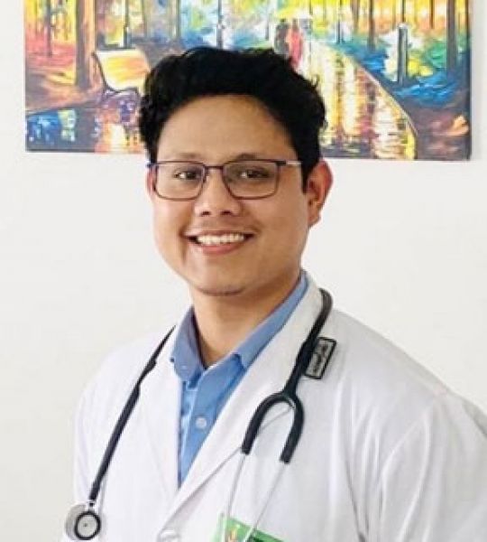 DR. KARTHIK P